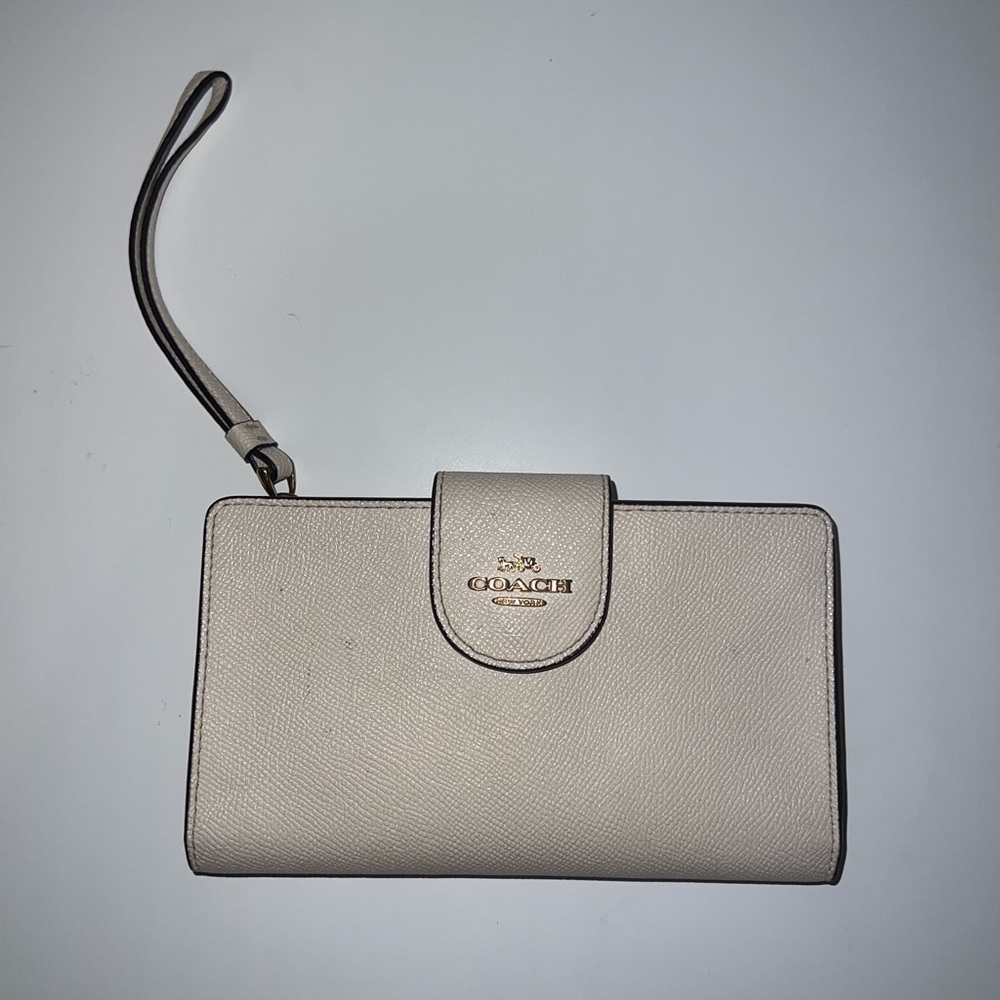 Coach Cream Wristlet Wallet